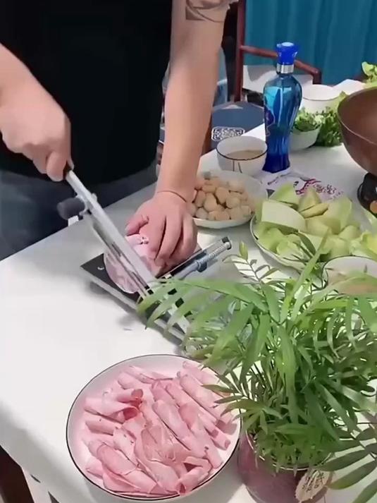 后悔没早买!精工切片机,5秒切片羊肉卷!片片超薄,不伤手!