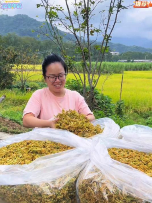 #花菜#无硫干净花菜干,泡发后鲜嫩,焖炒炖煮都入味