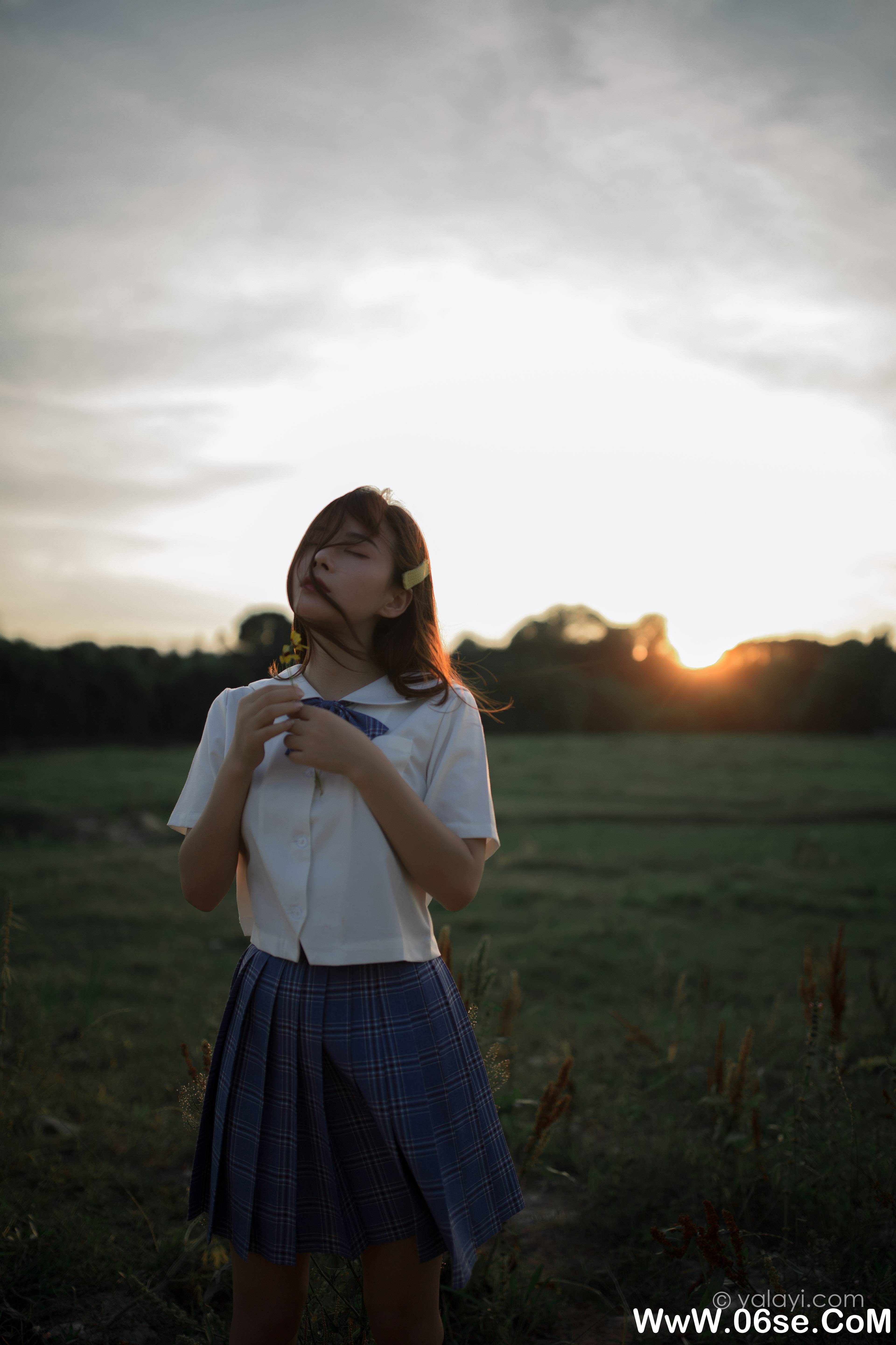 图片[32]-[YALAYI雅拉伊] 2020.07.28 NO.677 枝娅《青春在河畔奔走》[41P+1P671M]-六色网