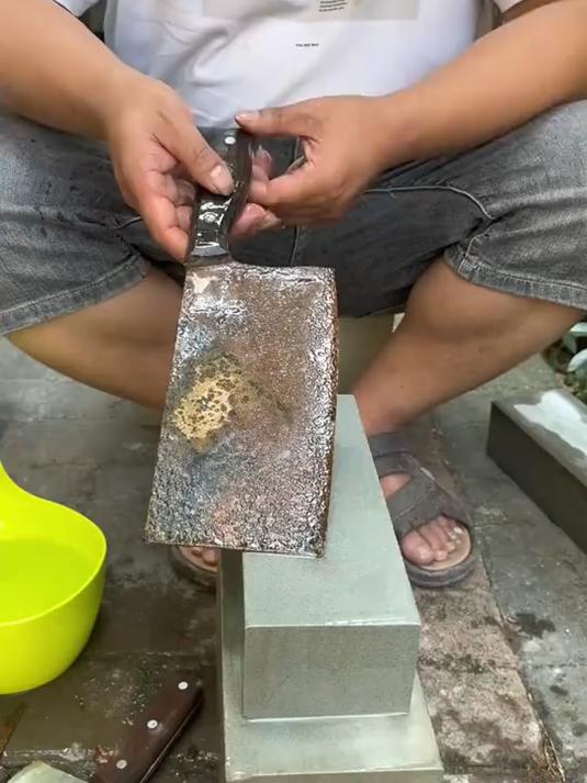 你家的菜刀,切菜剁肉还是很费力?天然高密度磨刀石,好用不贵