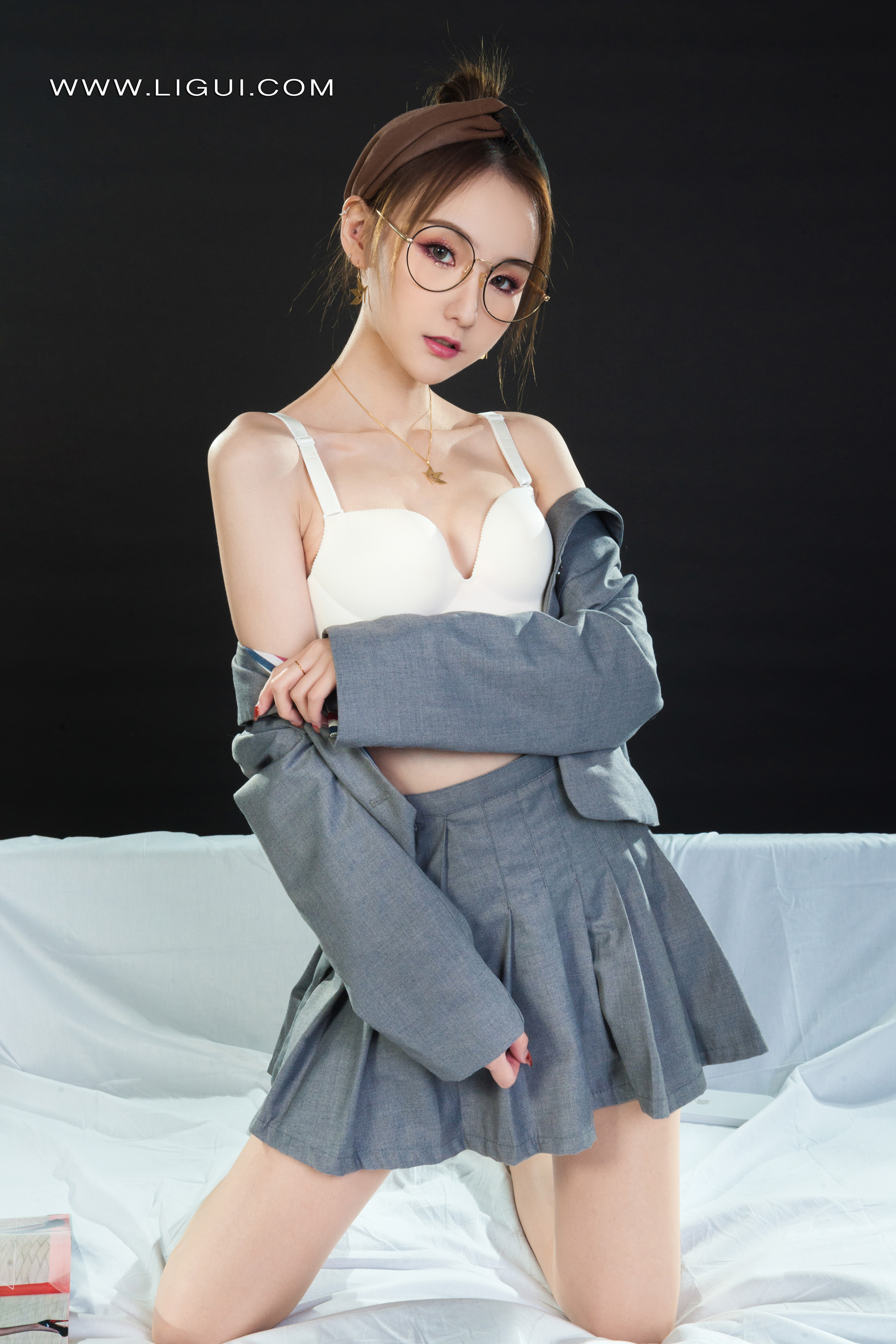 图片[11]-[Ligui丽柜] 2022.02.22 《蜜香丝颜》心心-六色网