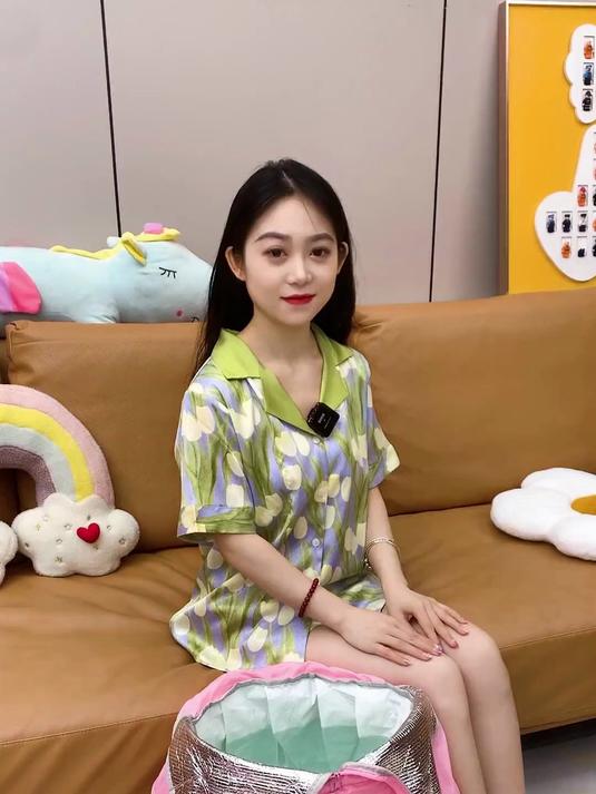 别再傻傻的用老式泡脚盆了,现在都在用熏蒸泡三合一泡脚黑科技!