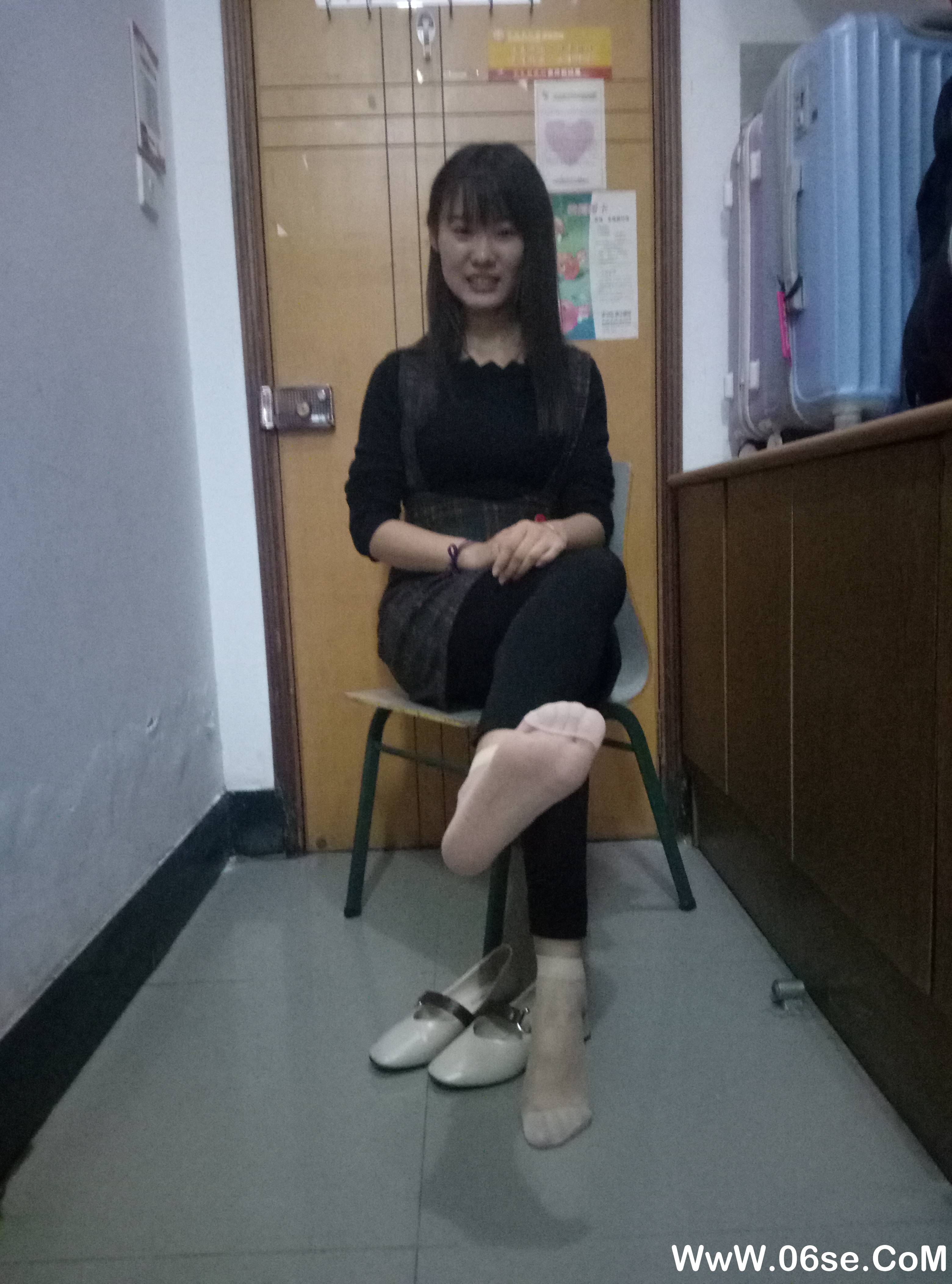图片[77]-学妹校园寝室短丝系列001期 王丽君[85P284M]-六色网