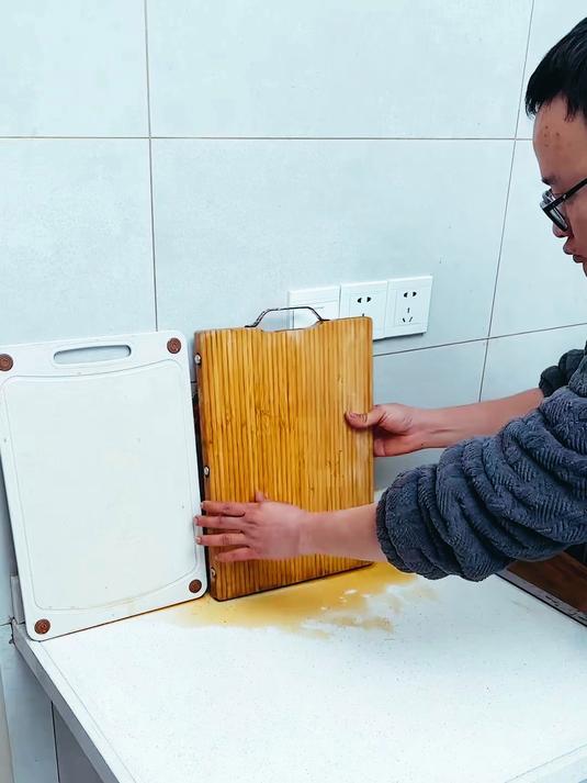 这款不锈钢菜板架太好用啦!再也不怕菜板发霉,锅盖也能收纳