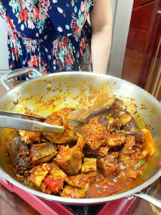 韩国婆婆今天做顿明太鱼