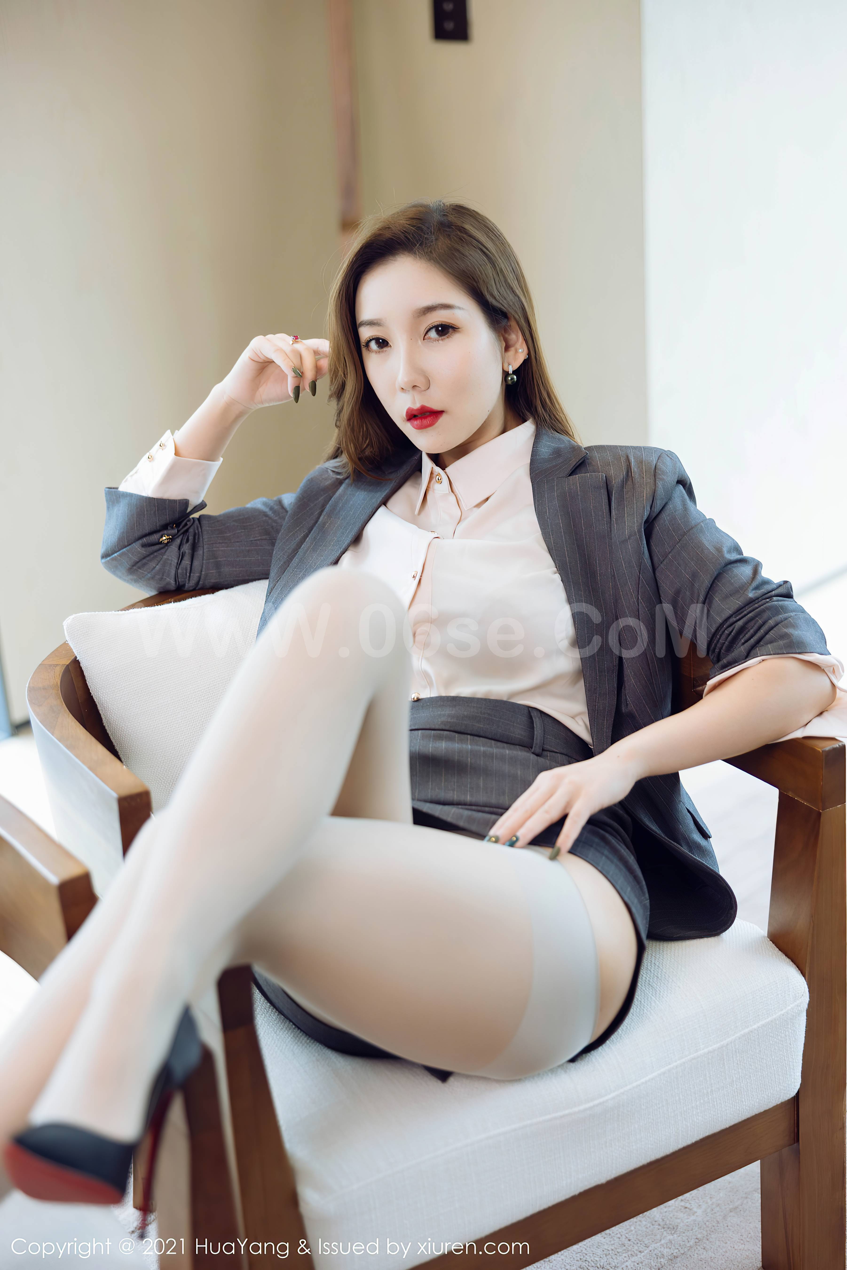图片[17]-HuaYang Vol.470 Ai Jing Xiang (艾静香)-六色网