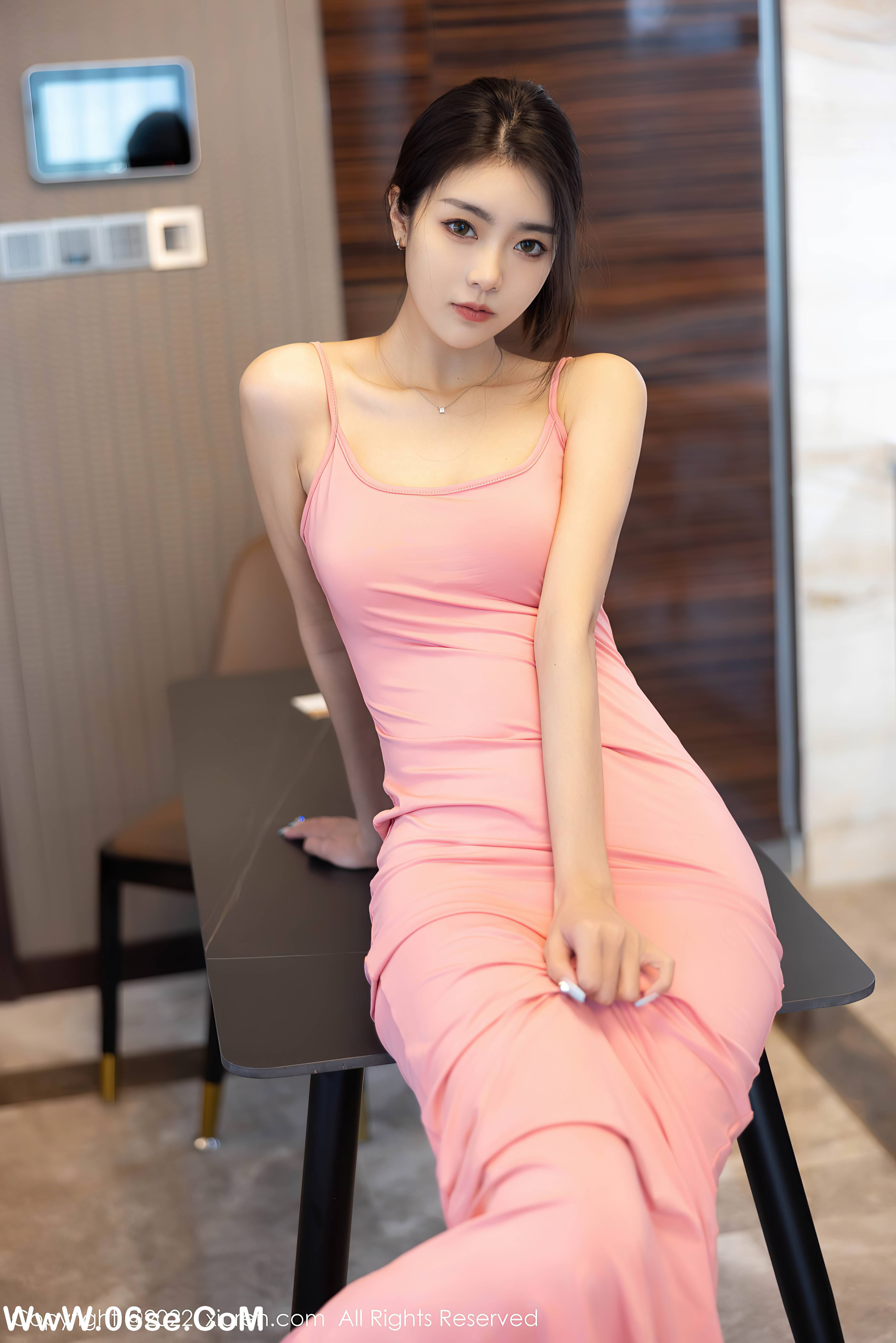 图片[3]-[XIUREN秀人网] 2022.04.28 NO.4940 可樂Vicky[51+1P472M]-六色网