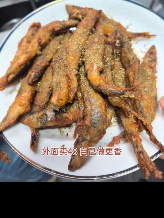 这样做的多春鱼外酥里嫩在家轻松就能搞定比大排档还好吃