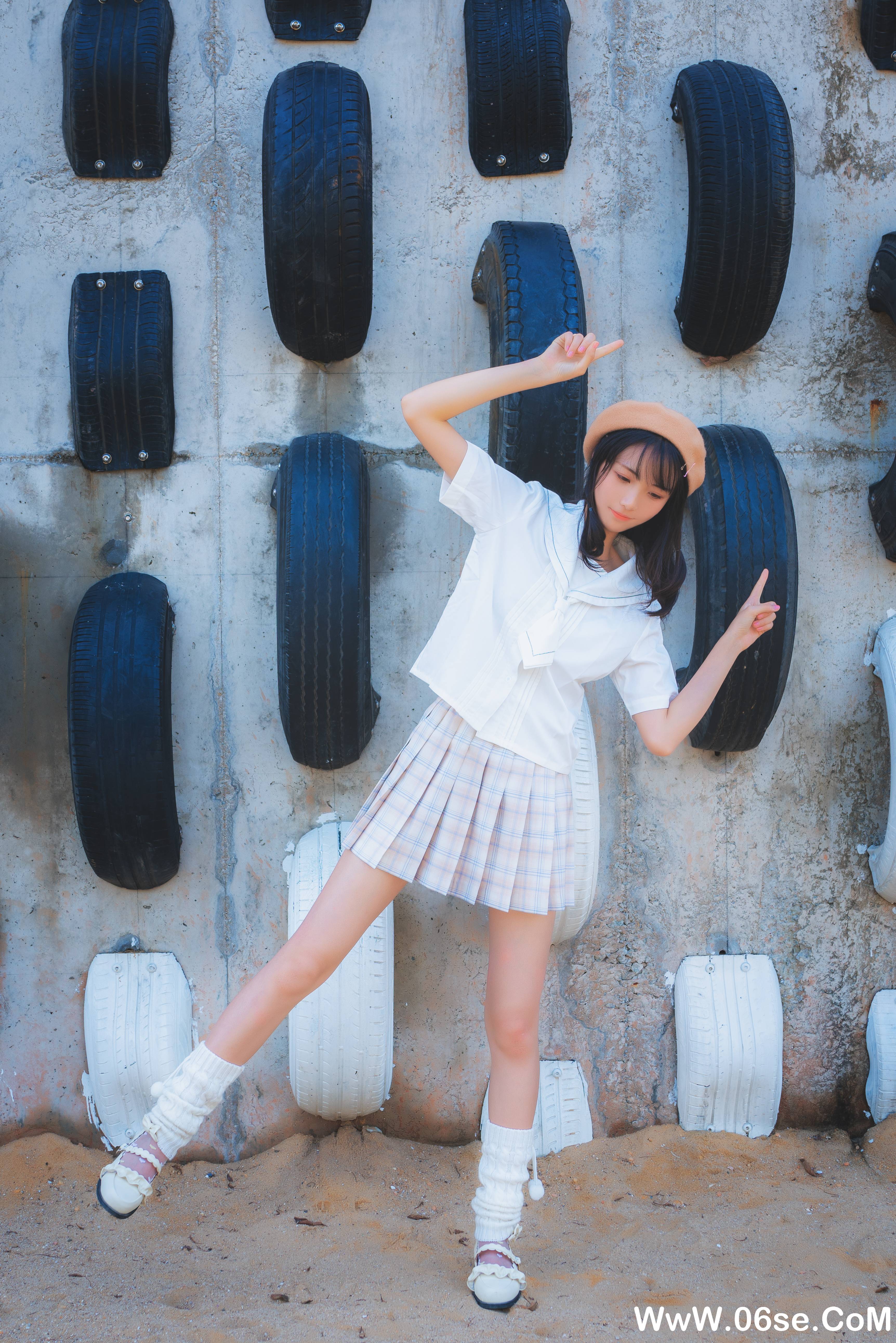 图片[13]-西瓜少女 NO.001 – 白云森林[39P+408M]-六色网