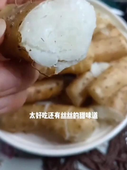 铁棍山药口感粉润,自然晾晒留营养,煲粥炖蛋老少皆宜