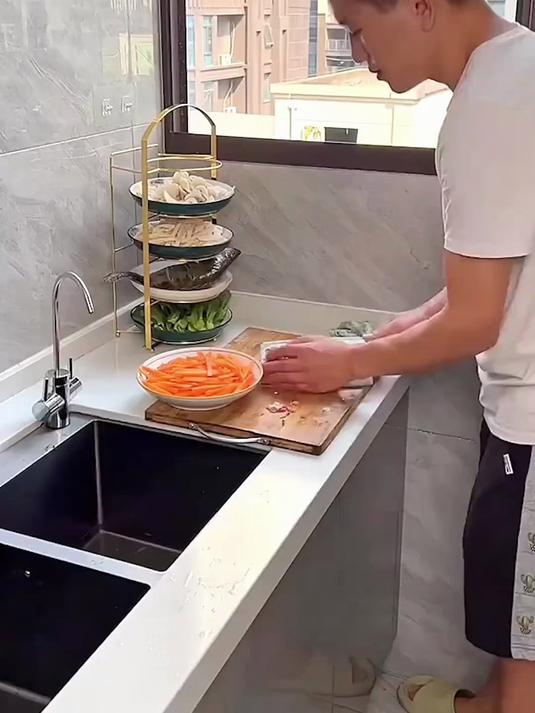 防锈防霉材质！潮湿厨房也能用三年，太牛了吧