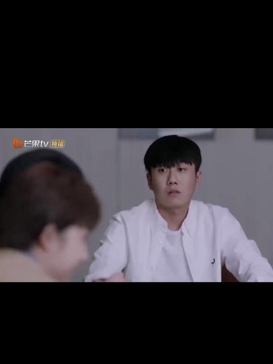 少年派2:昊子误会小昭和贵人,称不会卖队友,下秒听到称呼愣住
