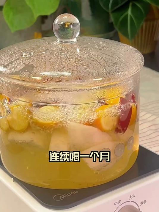 金桔雪梨百合饮 为生活带来健康滋味