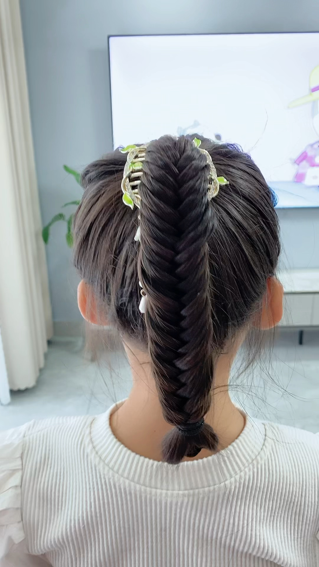 鱼骨马尾辫,慢动作教程