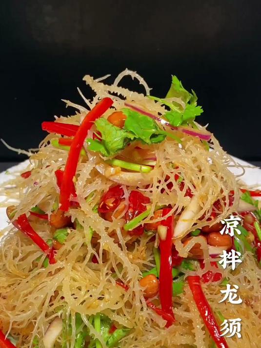 舌尖宝藏!龙须菜如翡翠般鲜嫩,脆爽可口,解锁多样吃法