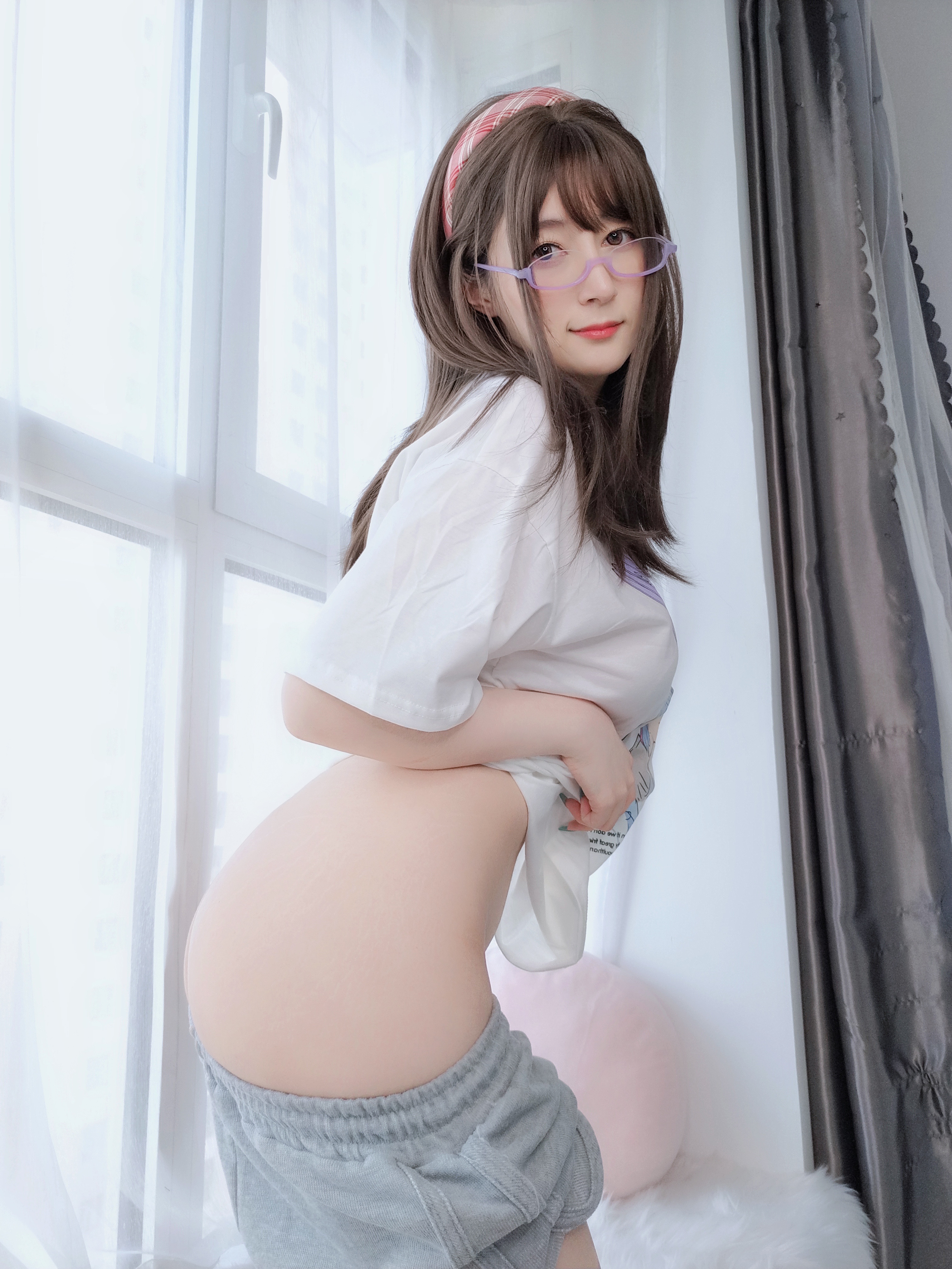 图片[34]-Coser小姐姐白银 NO.069 – 宅家女友 [59P+4V276M]-六色网