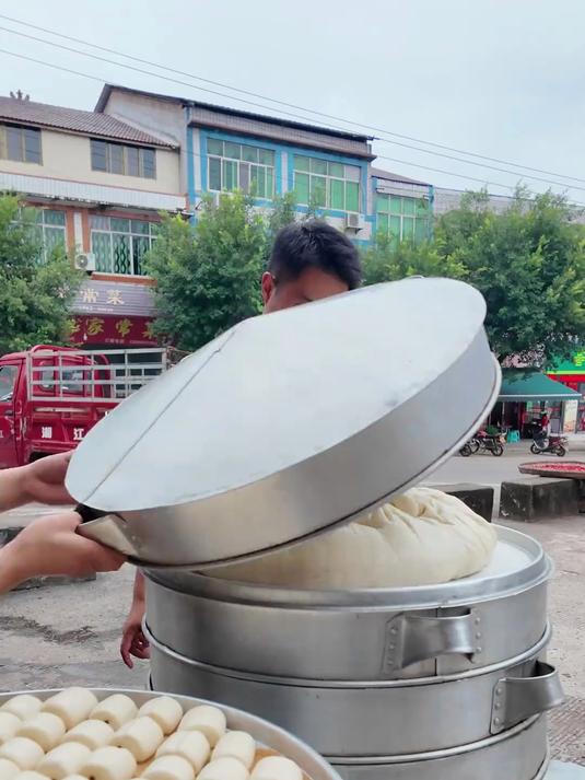 做个包子18斤给奶奶过生日