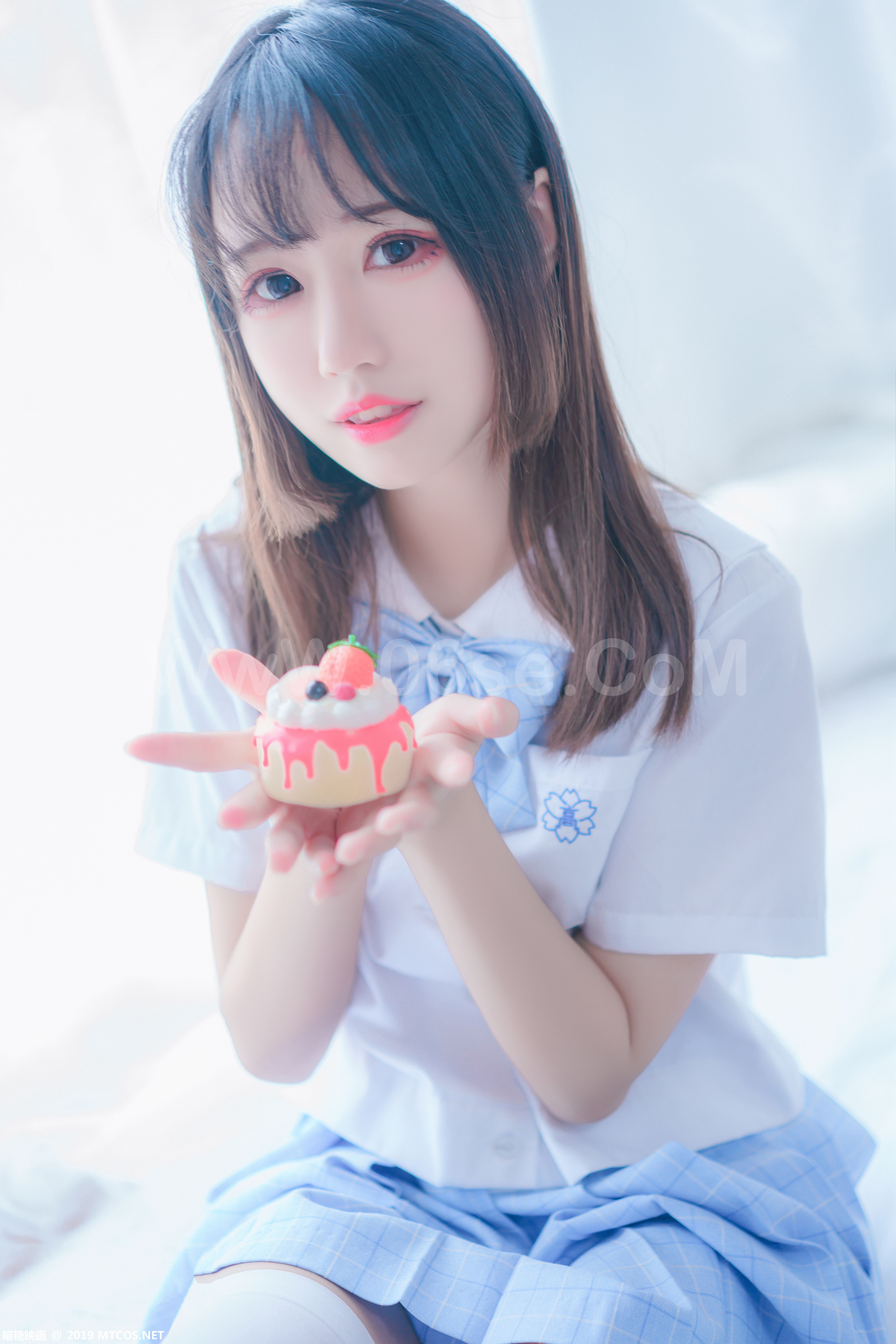 图片[20]-[MTCos] 喵糖映画 Vol.019 蓝白梦幻少女-六色网