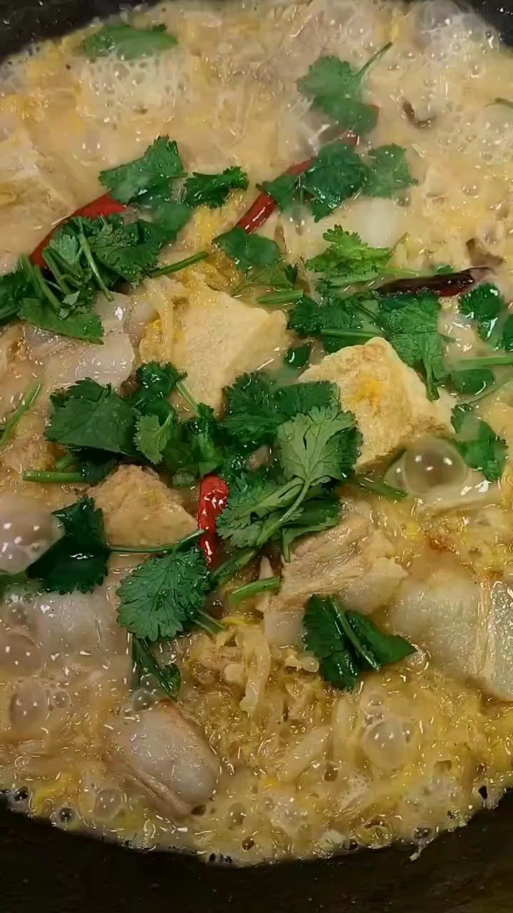 家常炖菜, 冻豆腐酸菜五花肉搜 #酸菜五花肉 #吃货 #家常菜