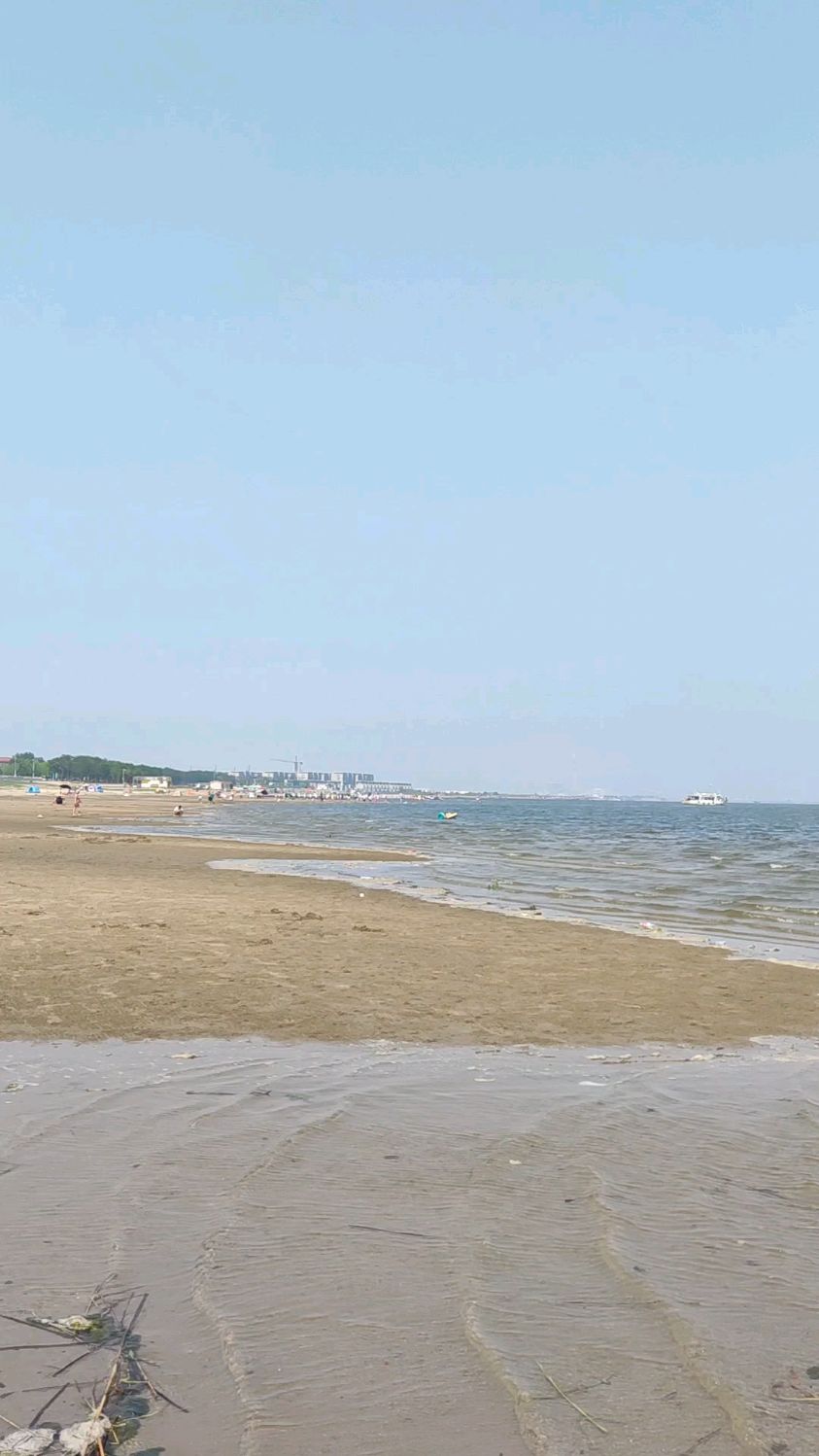 海边抛两竿试试,看看楞蹦长多大了,探钓、野钓、游钓试钓滩钓抛竿垂钓海钓钓鱼楞蹦鱼