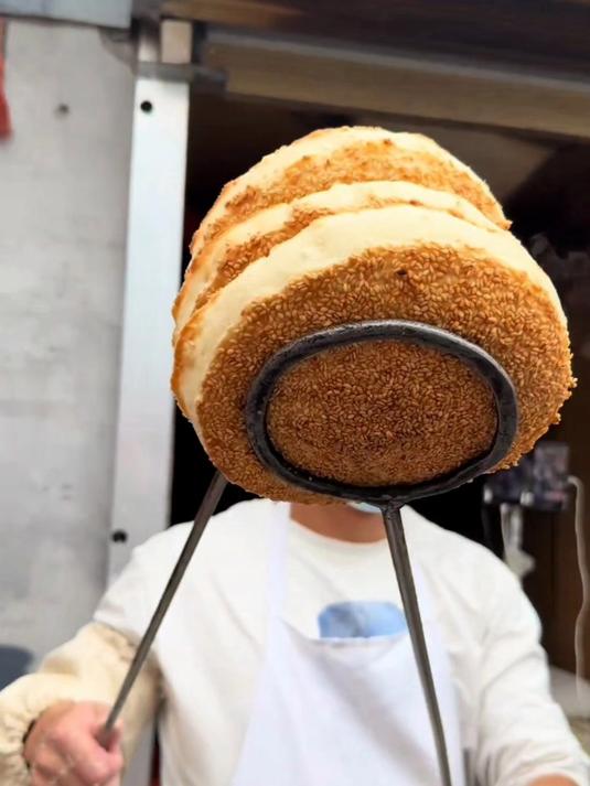 这是最近比较火的烧饼做法,你喜欢吗