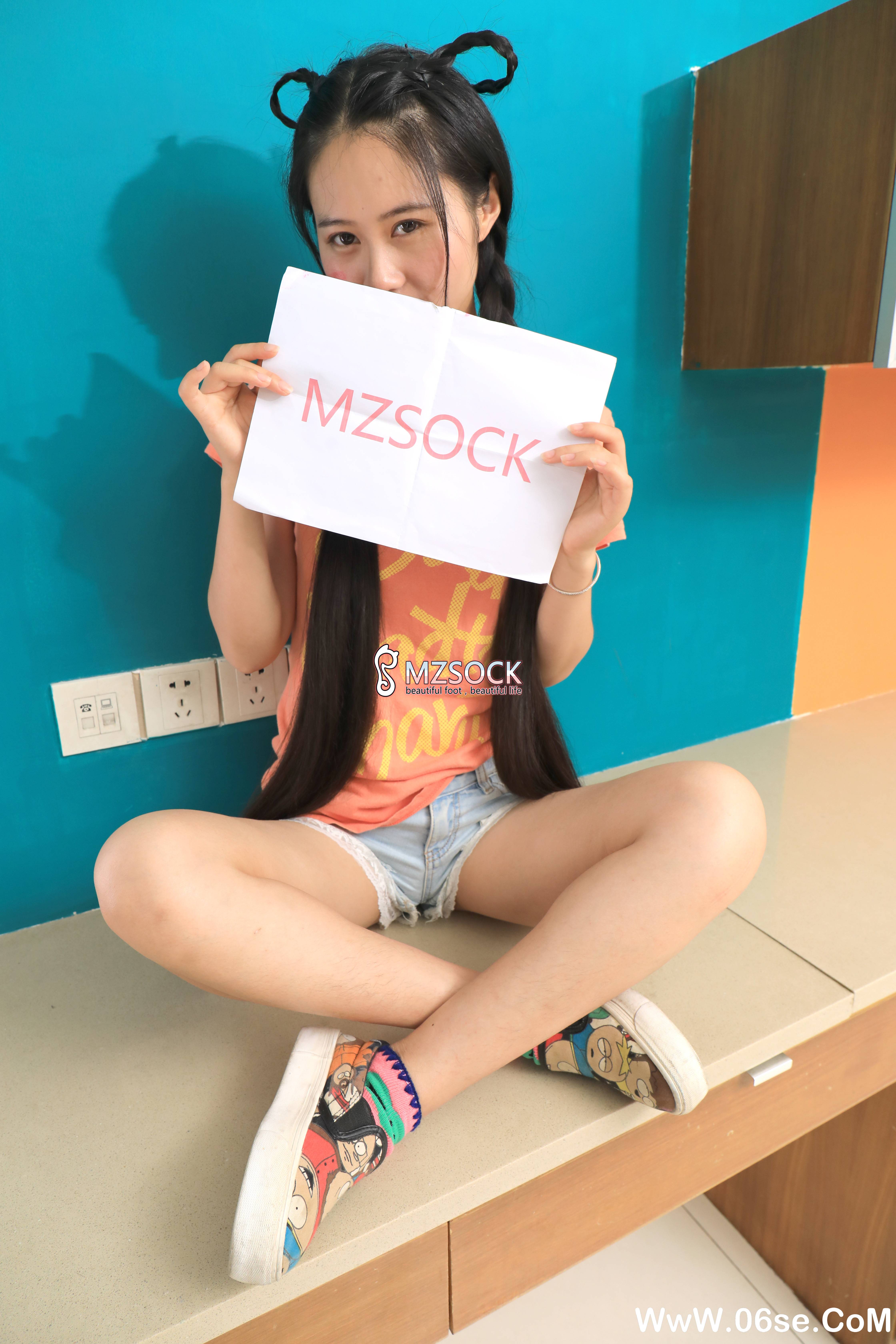 图片[2]-[MZSOCK]爱美足 NO.055 雪雪[84P285M]-六色网