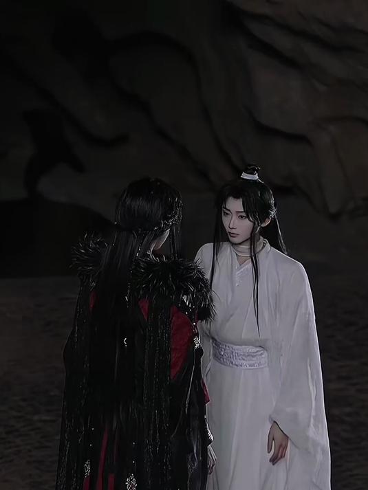 “殿下，你这可真是……” #天官赐福 #花城