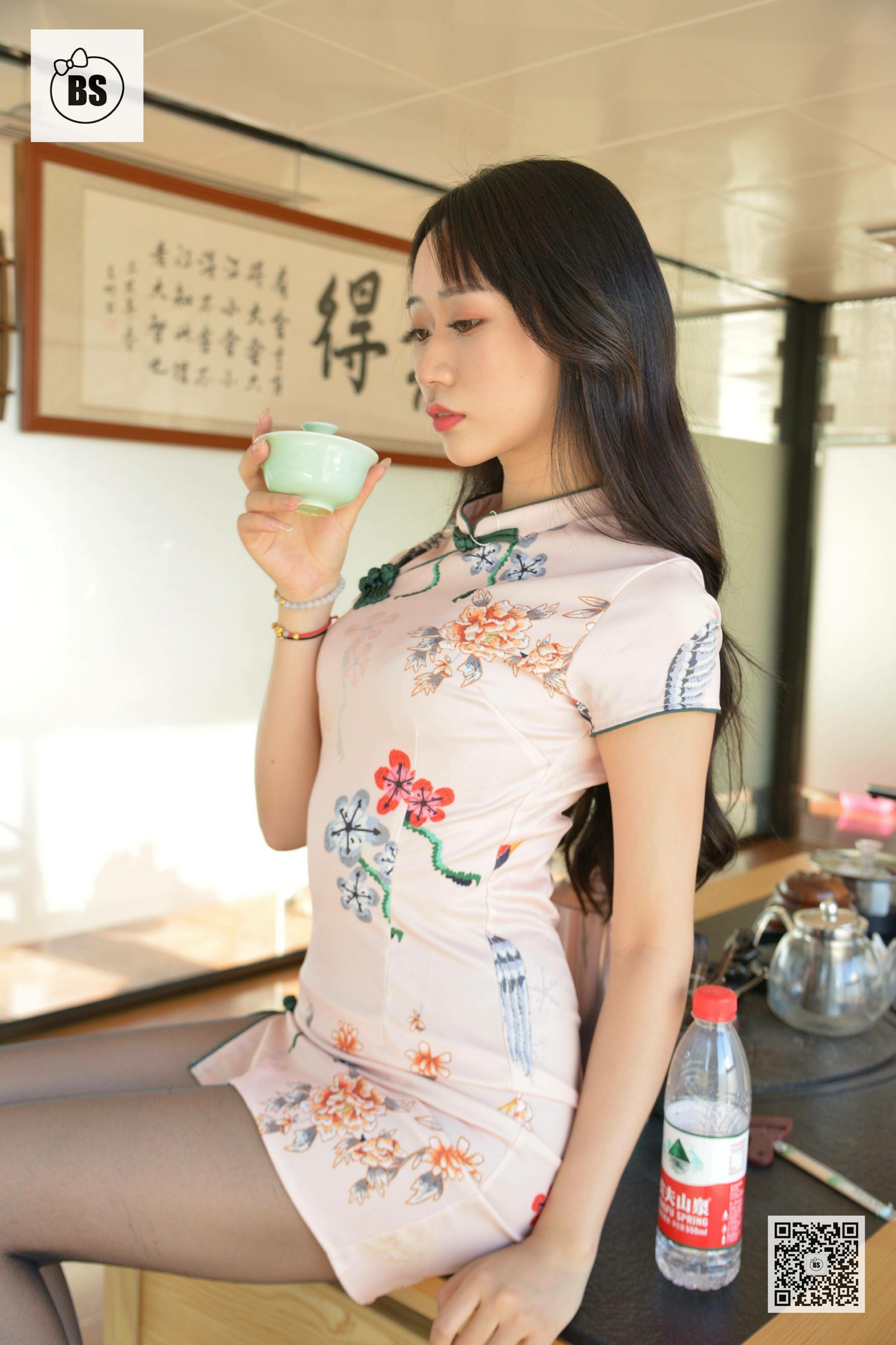 图片[18]-[我丝你想]MX014 美西 新来的女助理4[74P104M]-六色网