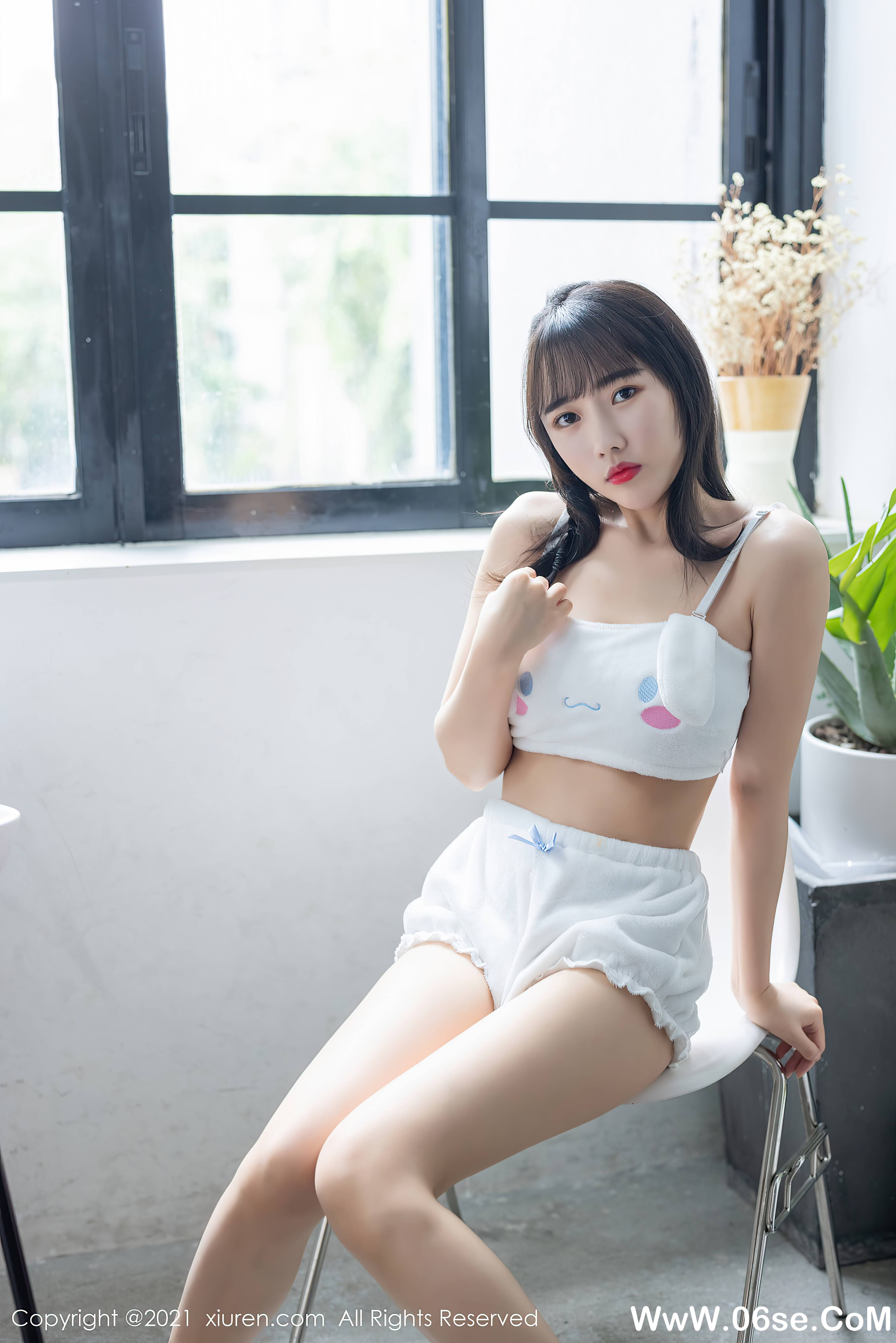 图片[2]-[XIUREN秀人网] 2021.05.25 NO.3457 唐心[41+1P332M]-六色网