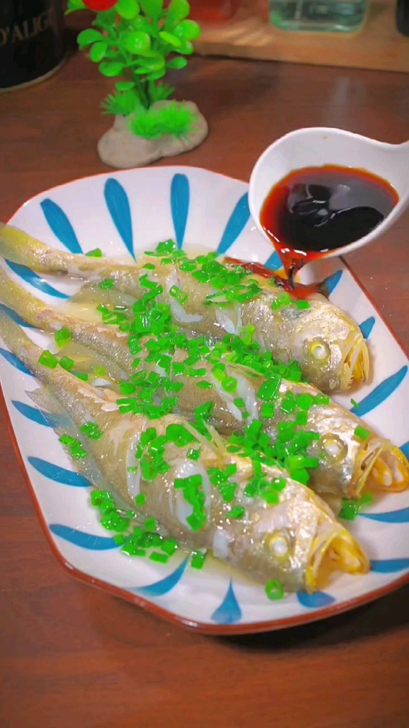 葱油小黄鱼的做法
