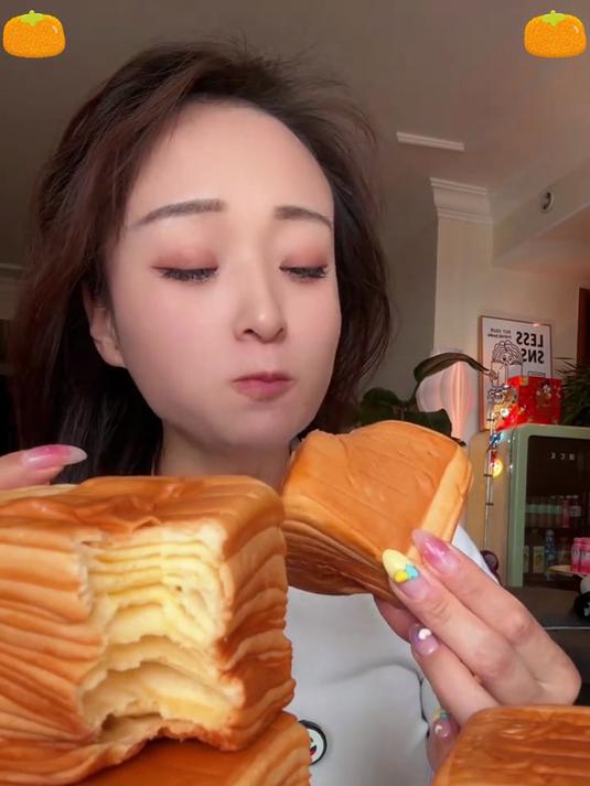 现烤面包吐司奶香味浓到跺脚,撕着吃超治愈,囤货必入!