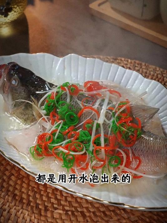 这才是清蒸鱼的正确做法