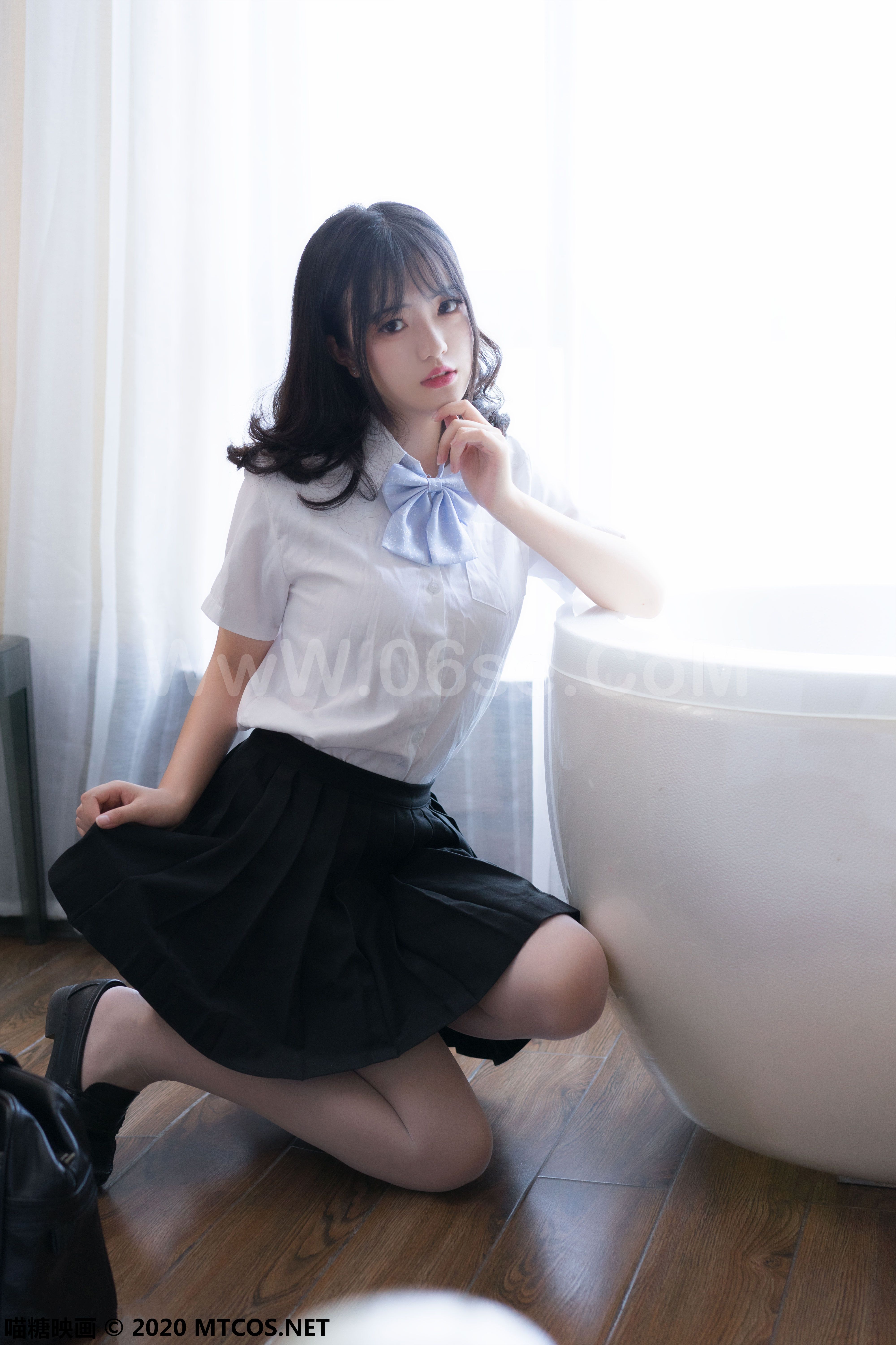 图片[33]-[MTCos] 喵糖映画 Vol.093 丝袜酷女孩-六色网