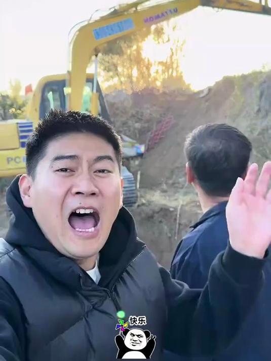 北方老丈人和南方女婿挖东北菜窖！