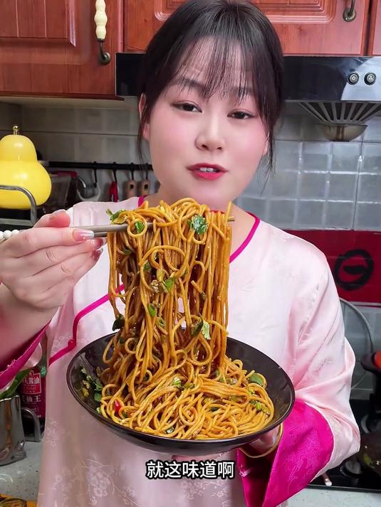 好吃到爆的武汉热干面