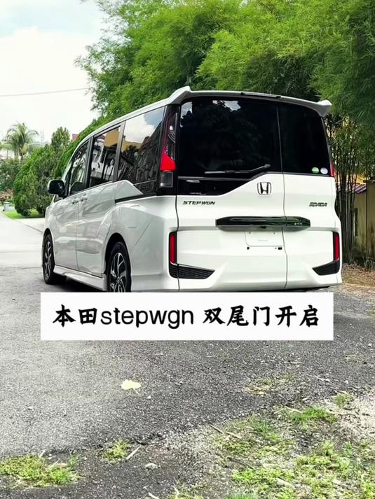 这款本田面包车爱了,据说这是本田版“五菱宏光”,6座设计
