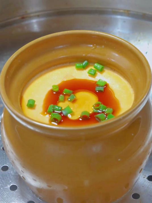 隔水蒸鸡蛋,拿来做早餐非常合适