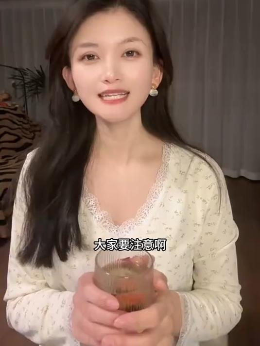 韭菜籽配枸杞子,喝出男人的浪漫