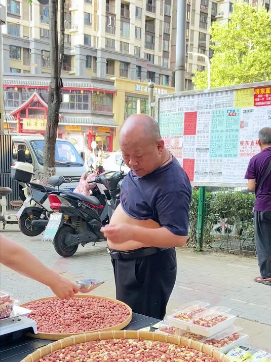 爱吃粗粮的一定要试试这个大碴粥软糯粘稠浓浓的玉米香营养又健康