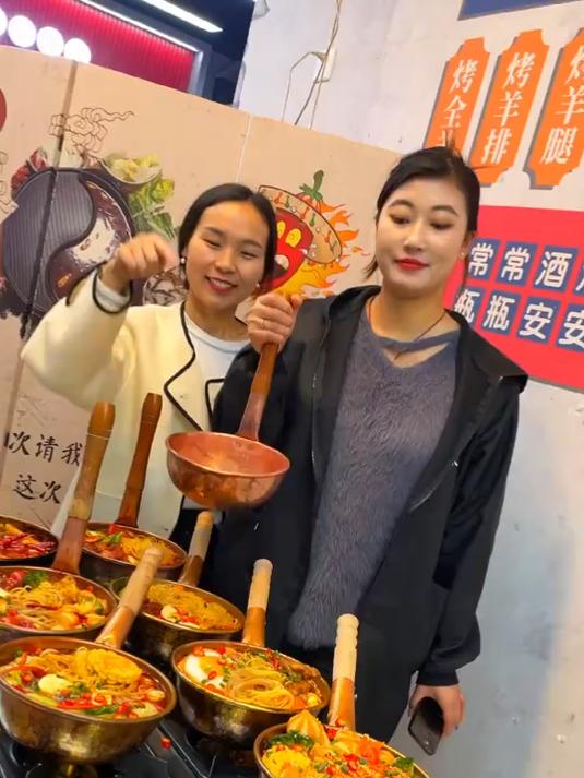 铜锅米线、朝鲜面,高温锁定更Q弹,六种口味,你那里有吗