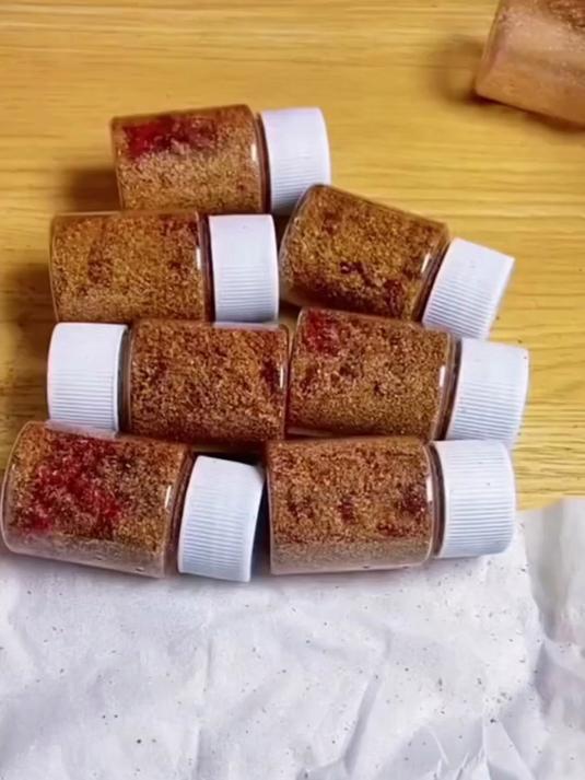 自从有了这个红虫活饵鱼饵,诱鱼效果超给力