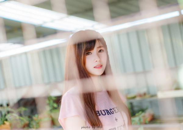 花圃姑娘-六色网