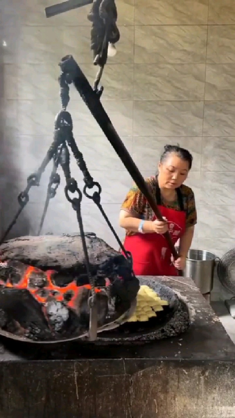 传统美食老式蛋糕的做法