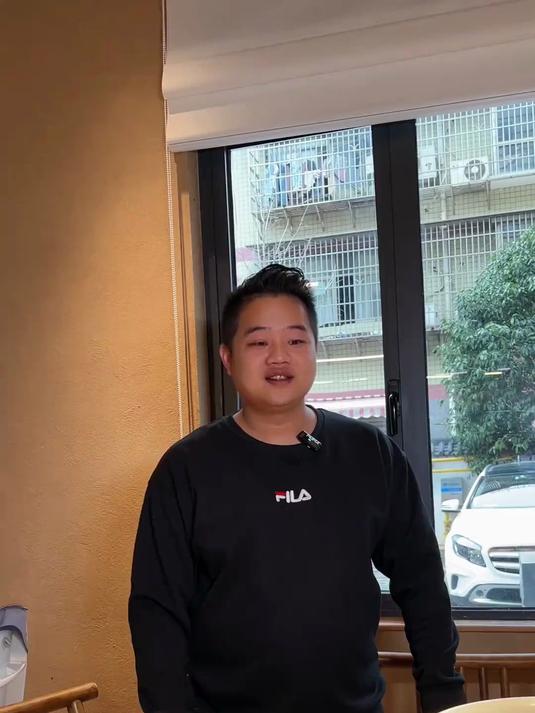 欢迎大家来吃新菜品咯