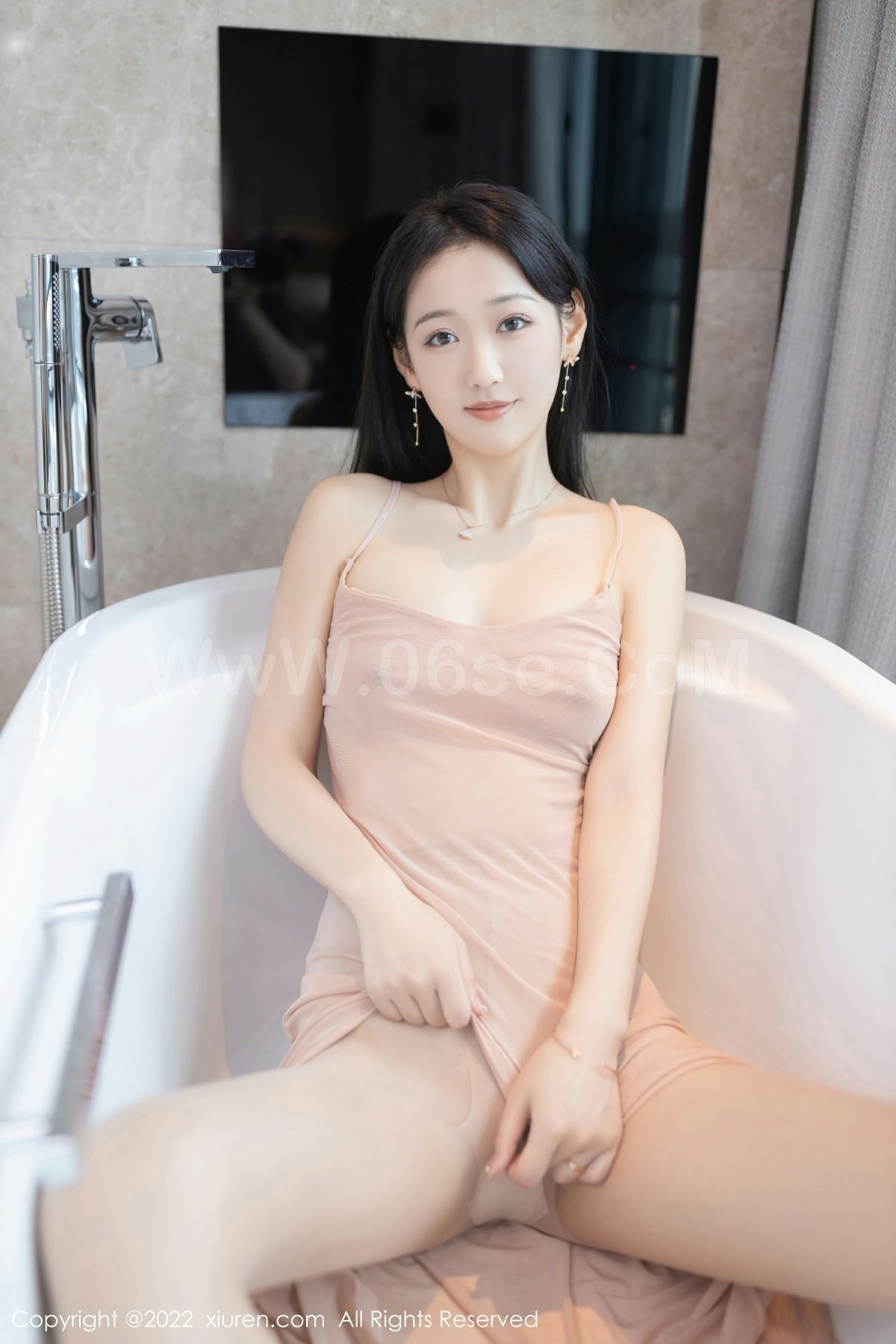 图片[38]-[XiuRen秀人网] 2022.07.18 No.5293 唐安琪-六色网