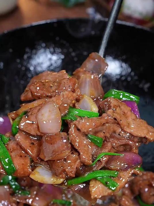 美味下饭的法式黑椒牛柳