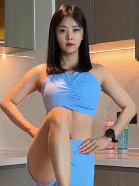 一组瘦侧腰很高效的动作,每天100个轻松减掉腰腹两侧赘肉