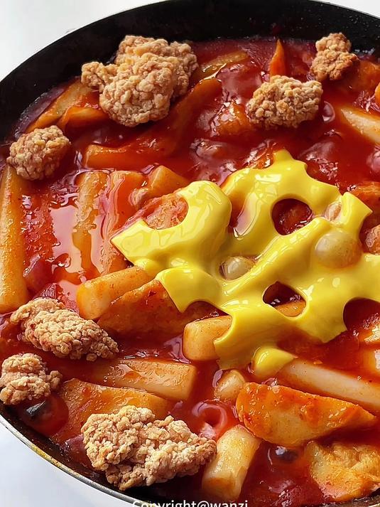 奥运夜宵｜韩式辣炒年糕好吃到原地开店