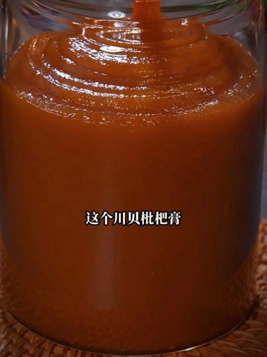 端午节正是吃枇杷的季节，今天做枇杷膏，端午吃粽子也不腻