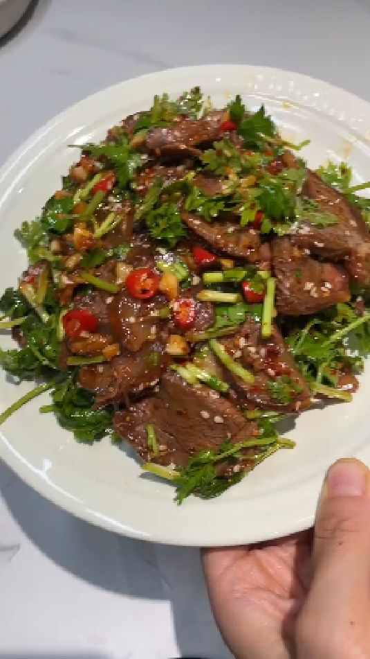 凉拌酱牛肉的做法